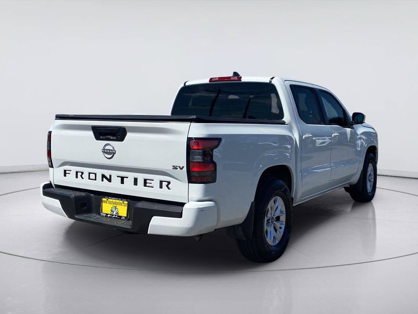 Used 2024 Nissan Frontier SV RWD image 5