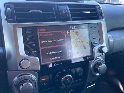 Used 2020 Toyota 4Runner TRD Off-Road Premium image 26