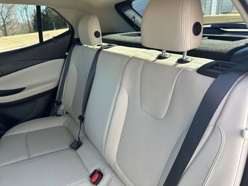 Used 2024 Buick Encore GX Sport Touring image 26