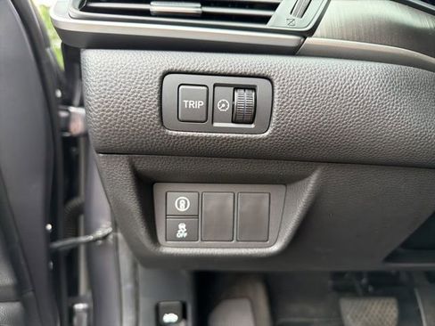 Used 2019 Honda Accord LX image 12