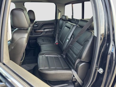 Used 2018 GMC Sierra 1500 Denali image 27