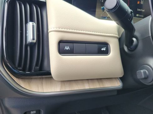 New 2026 Nissan Armada Platinum RWD image 20
