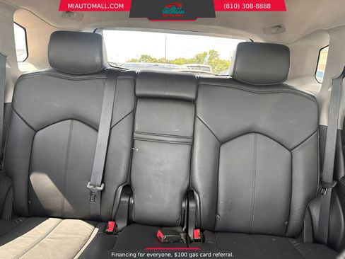 Used 2013 Cadillac SRX FWD image 20