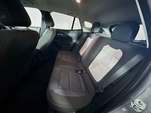 Used 2025 Chevrolet Trax LS image 26