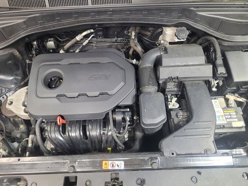 Used 2018 Hyundai Santa Fe Sport FWD image 30