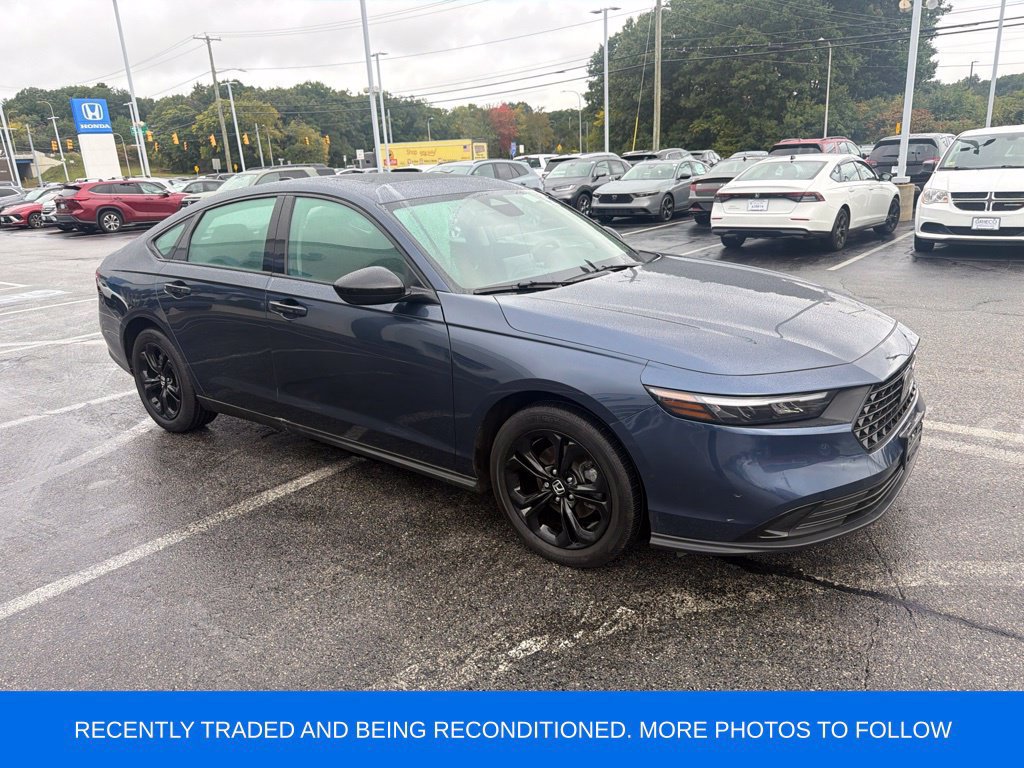 Used 2025 Honda Accord SE image 1
