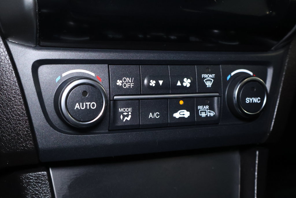 Used 2020 Acura ILX FWD image 30