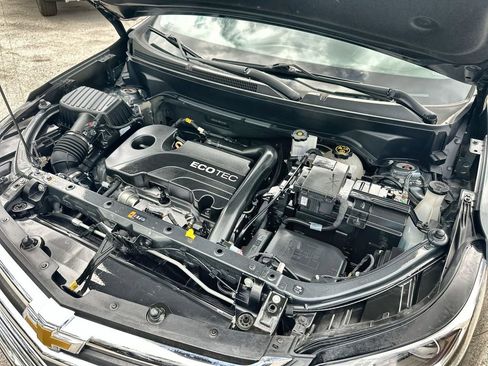 Used 2021 Chevrolet Equinox Premier image 29