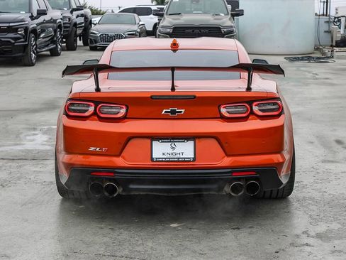 Used 2022 Chevrolet Camaro ZL1 RWD image 8