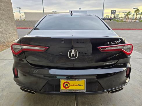 Used 2023 Acura TLX Advance image 4