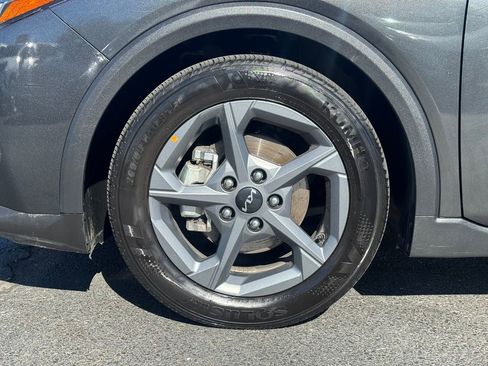 Used 2025 Kia K4 LXS FWD image 10