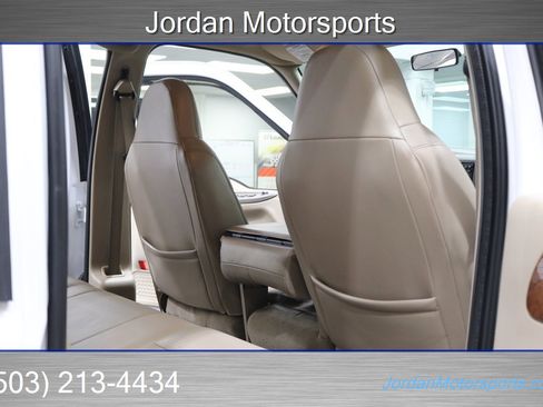 Used 2001 Ford F350 Lariat image 84