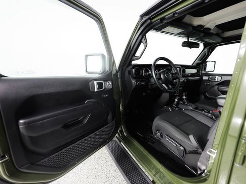 Used 2022 Jeep Wrangler Unlimited Sport AWD/4WD image 20