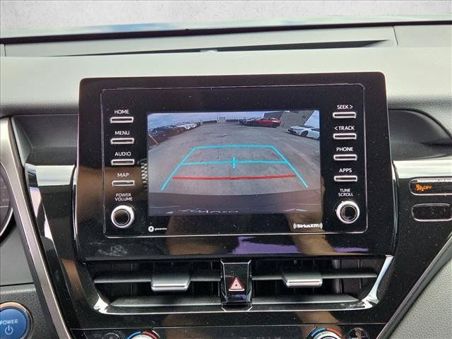 Used 2024 Toyota Camry SE FWD image 13