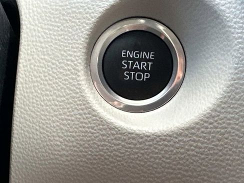 Used 2023 Toyota Corolla Cross LE FWD image 25