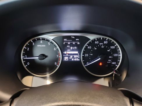 Certified 2025 Nissan Kicks Play S FWD image 21
