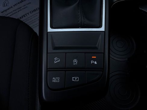 Used 2026 Kia Sportage LX FWD image 22