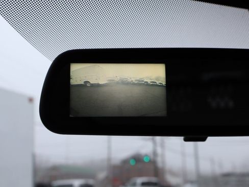 Used 2018 Chevrolet Express 2500 Extended image 14