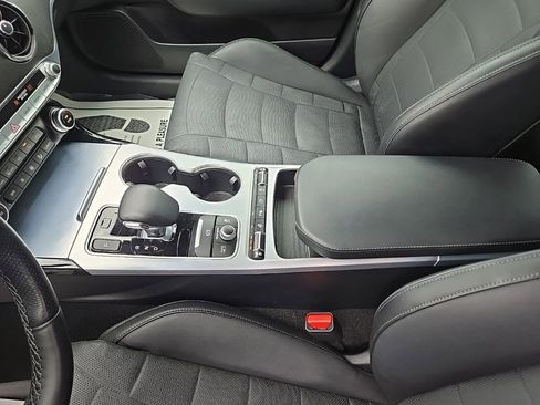 Used 2023 Kia Stinger GT2 AWD/4WD image 31