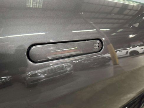 Used 2019 Aston Martin V8 Vantage Coupe image 20