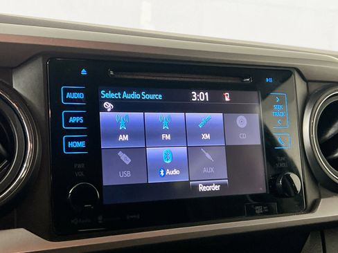 Used 2018 Toyota Tacoma SR5 image 27