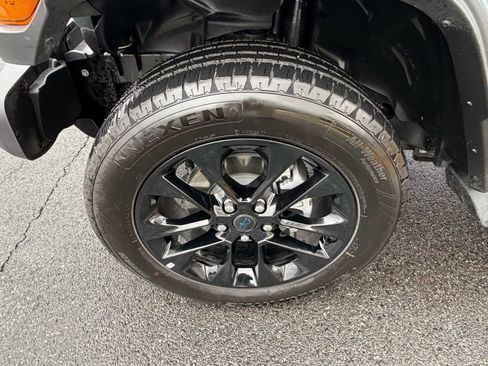 Used 2025 Jeep Wrangler Unlimited Sahara image 14