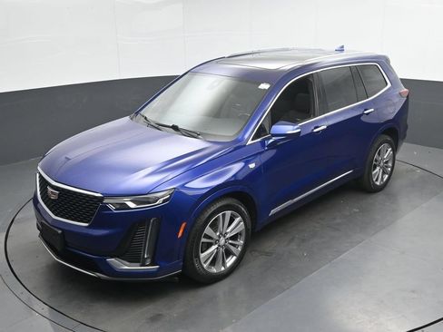 Used 2023 Cadillac XT6 Premium Luxury AWD/4WD image 38