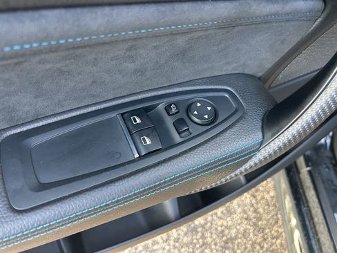 Used 2018 BMW M2 RWD image 30