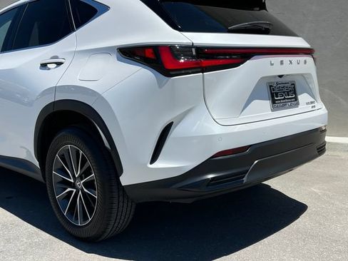 Used 2025 Lexus NX 350 AWD w/ Cold Area Package image 8