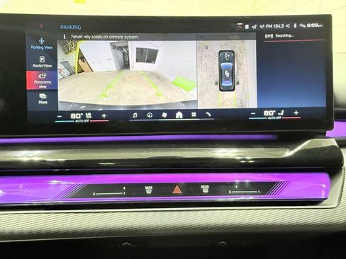 Used 2024 BMW i5 M60 w/ Premium Package image 25