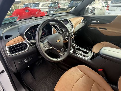 Used 2020 Chevrolet Equinox Premier AWD/4WD image 10
