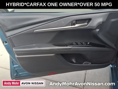 Used 2025 Toyota Camry SE FWD image 15