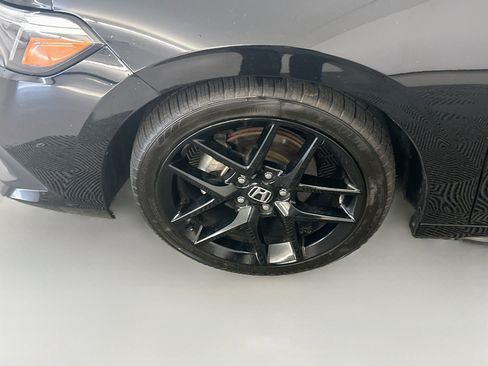 Used 2024 Honda Civic Sport image 34