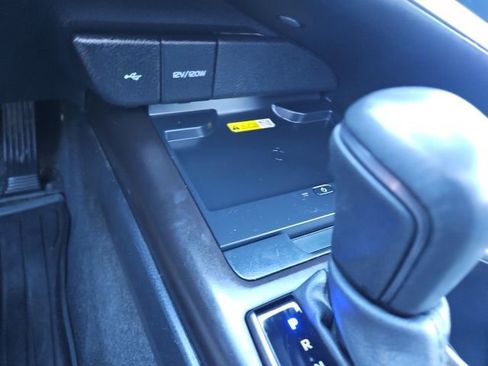 Used 2024 Toyota Camry XSE w/ Navigation Package image 20