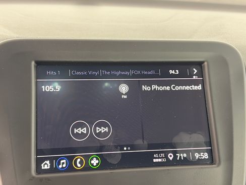 Used 2024 Chevrolet Equinox LT AWD/4WD image 17