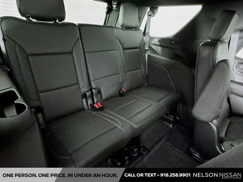 Used 2023 GMC Yukon Denali AWD/4WD image 27