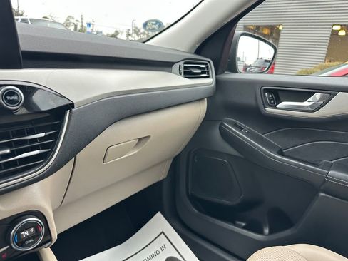 Used 2021 Ford Escape SEL w/ Technology Package image 58