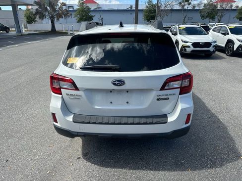 Used 2016 Subaru Outback 2.5i Limited image 6