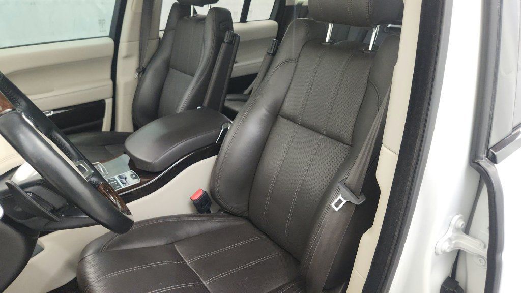 Used 2017 Land Rover Range Rover Supercharged AWD/4WD image 38