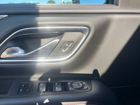 Used 2024 Chevrolet Tahoe RST w/ Luxury Package RWD image 13