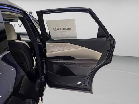 New 2026 Lexus RX 350 AWD image 18