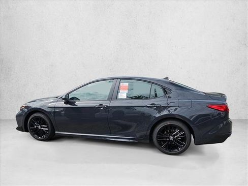 New 2026 Toyota Camry SE image 5