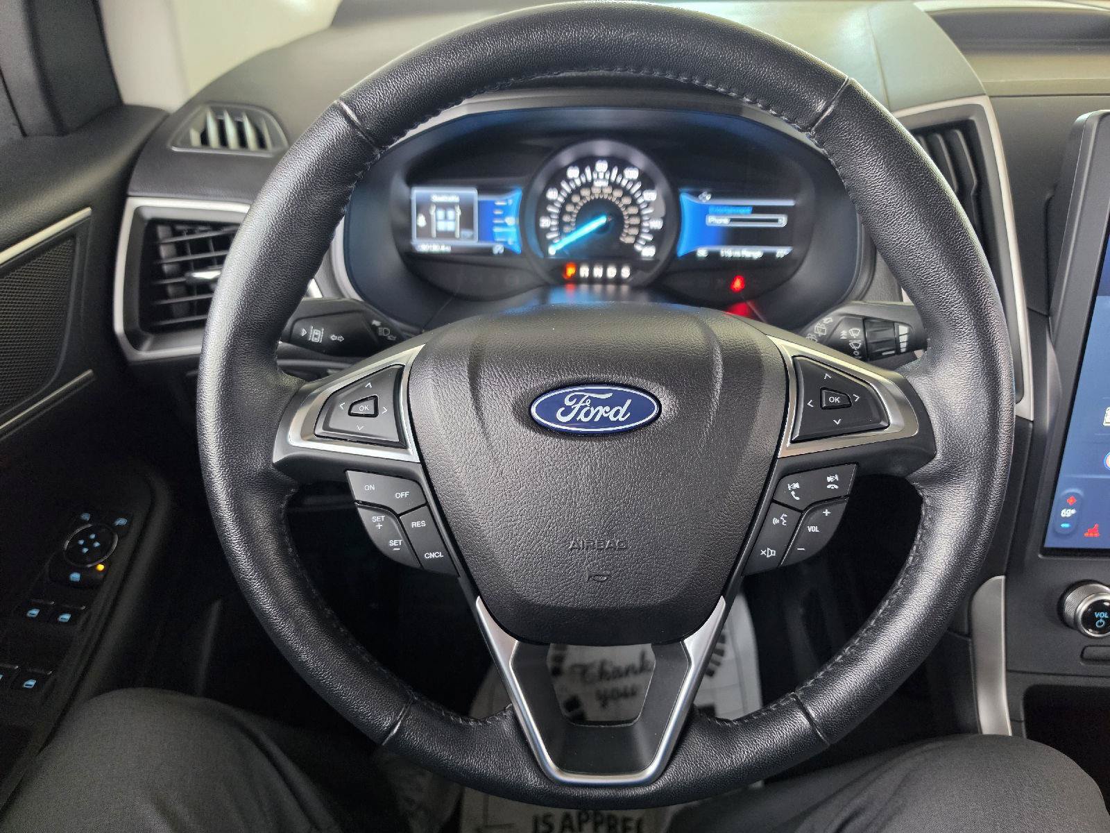 Used 2023 Ford Edge SEL AWD/4WD image 11