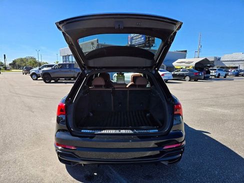 Used 2020 Audi Q3 2.0T Premium Plus w/ Premium Plus Package image 15