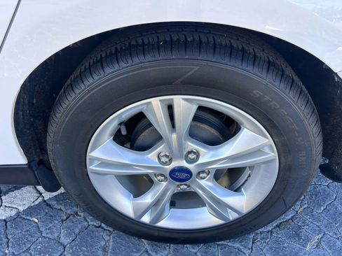 Used 2014 Ford Focus SE image 33