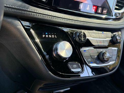New 2026 Chrysler Pacifica Select image 23