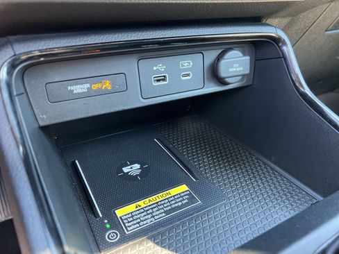 Used 2024 Honda CR-V EX-L image 34