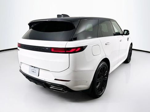 New 2026 Land Rover Range Rover Sport Dynamic SE AWD/4WD image 5