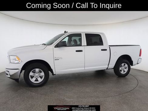 Used 2023 RAM 1500 Classic SLT w/ Electronics Group AWD/4WD image 7