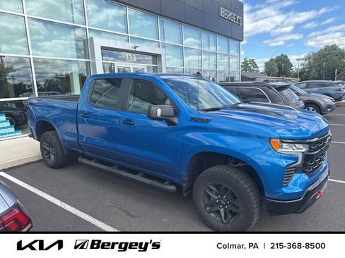 Used 2024 Chevrolet Silverado 1500 LT Trail Boss w/ LT Trail Boss Premium Package AWD/4WD image 5